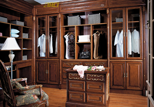 确认过眼神，十几万买的衣柜还掉漆？教你如何辨认实木衣柜、全实木衣柜、纯实木衣柜、原木衣柜！