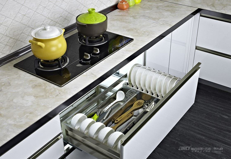  橱柜拉篮设计要点详解，让收纳变得更简单！