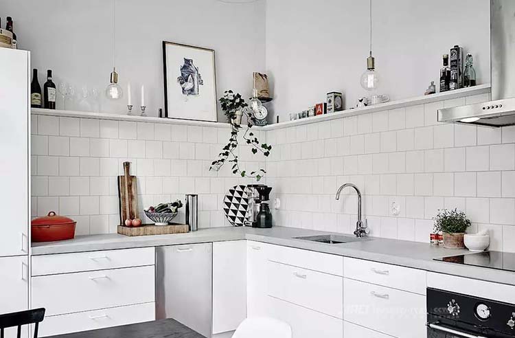 又被坑了？厨房台面选错，一天最少擦两遍