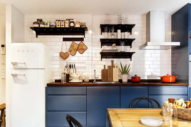 橱柜和墙砖的颜色怎么搭配？