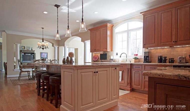 橱柜是否需要做到顶？实用才是王道