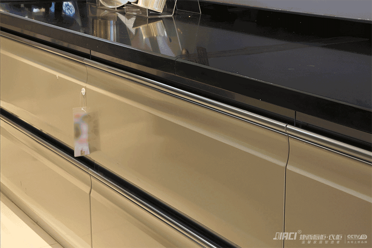 厨房水电气规划的基本功，找准切入点很重要！ #厨房装修经验#橱柜装修效果图