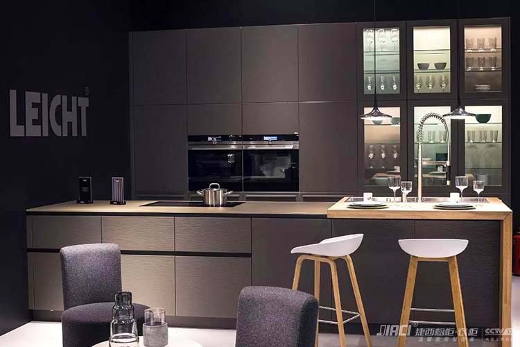 十问橱柜导购，且看资深家居老炮如何盘活家装之路！