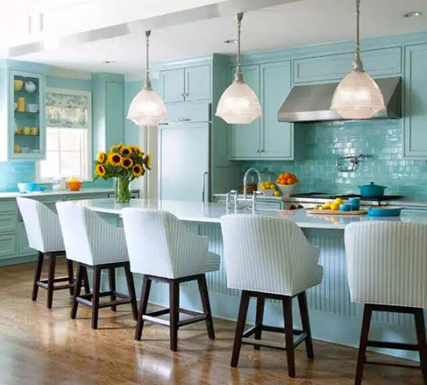 请问橱柜是怎么安装到墙上的？橱柜砌墙怎么做？