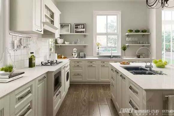 橱柜高低如何调整？橱柜门间隙如何调整？