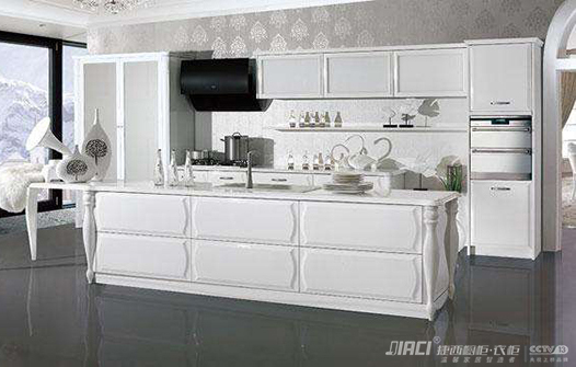 厨房台面用什么材料好？石英石台面好吗？