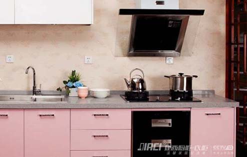 橱柜上的油污怎么去除掉？