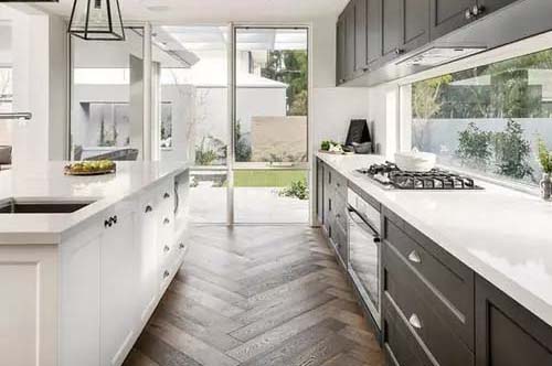 做橱柜一定要用防火板吗？防火板是一种什么材料？