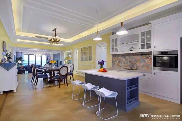 厨房灶台应该做多高？抽油烟机底部到灶台多高最顺手？