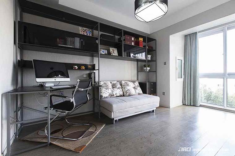 两门书柜的具体尺寸，下层比上层应该宽多少？