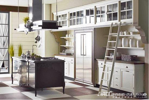 为什么橱柜玻璃门在开关时稍微用力就会碎裂？怎么避免呢？