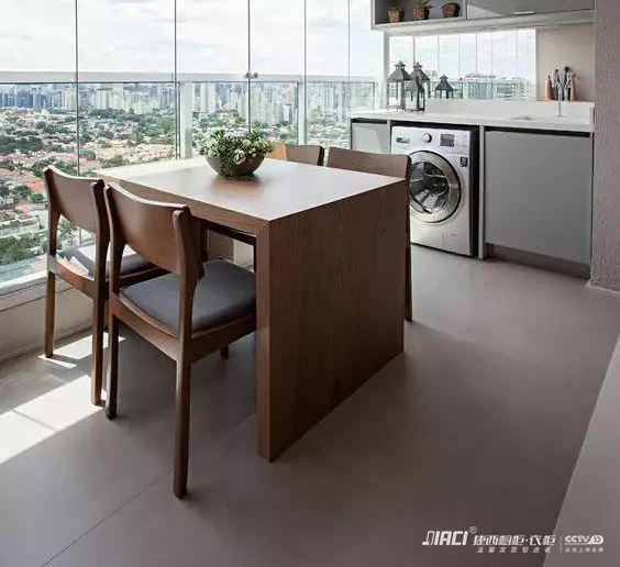 阳台洗衣柜哪种材料性价比高，不开裂？