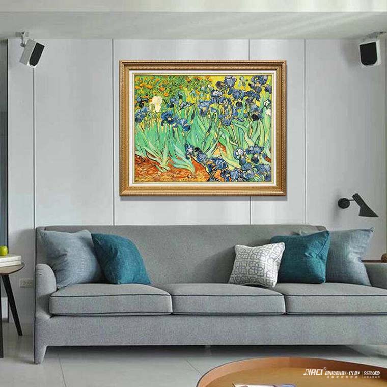 扶手沙发和电视机之间应该预留多大的距离？