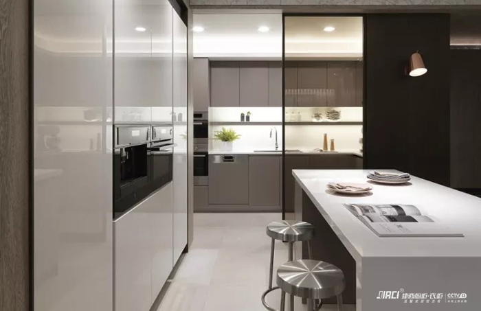 烤漆家具怎么样？烤漆家具好不好？