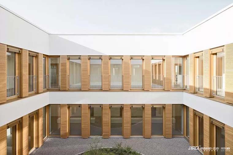 打破常规，来欣赏德国慕尼黑中小学“禁欲系设计”！