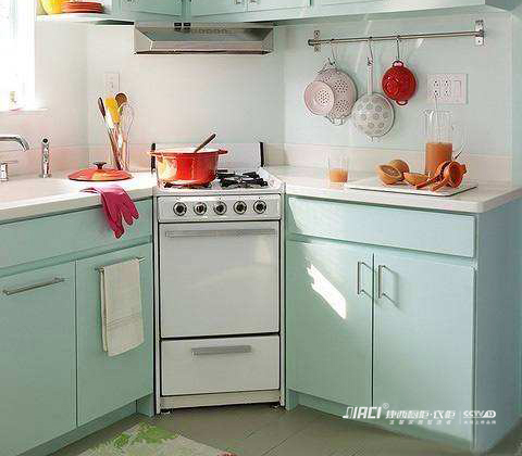 整体橱柜报价，整体橱柜一般多少钱？