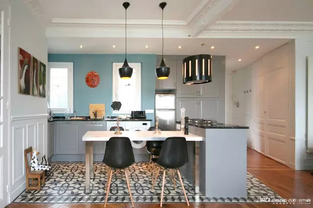 请问整体橱柜包括什么？整体厨房又包括什么？