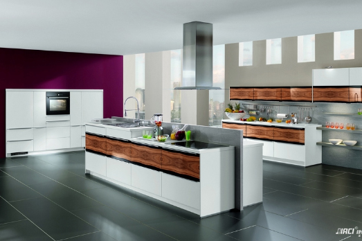 橱柜铰链选择带阻尼的好，还是不带阻尼的好？