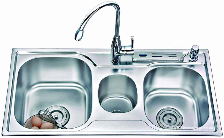 为什么厨房水槽是不锈钢的，而卫生间的面盆多是陶瓷的？