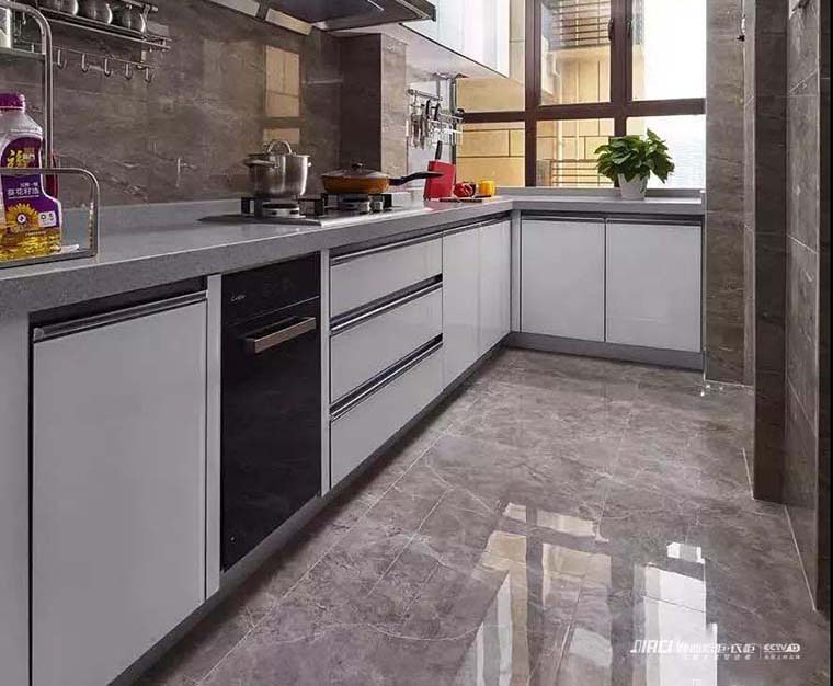 烤漆橱柜好不好？烤漆橱柜有哪些缺点？