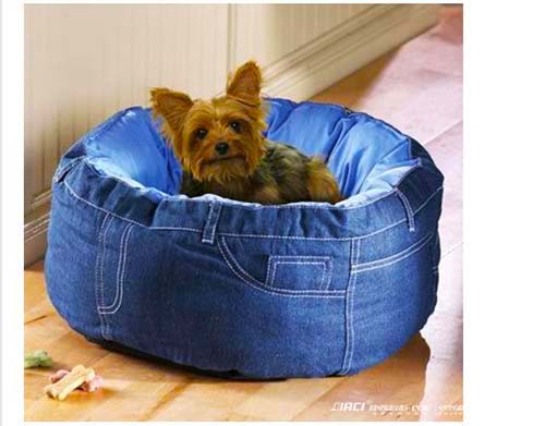 【创意改造】如何让你曾经嫌弃的旧牛仔裤在厨房焕然新生？