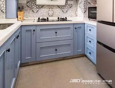 厨房高3米宽2.8米应该怎么布局？