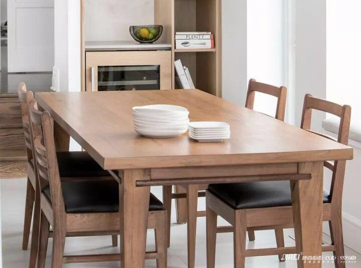 实木家具的优缺点是什么？