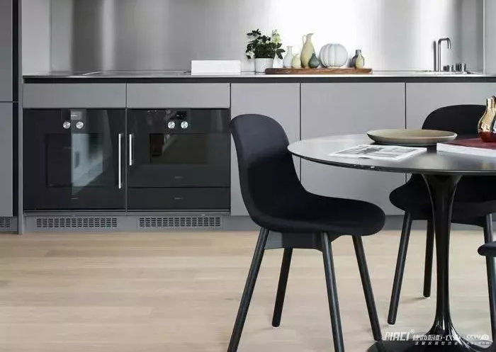 双饰面橱柜好不好？选购双饰面橱柜主要看什么？