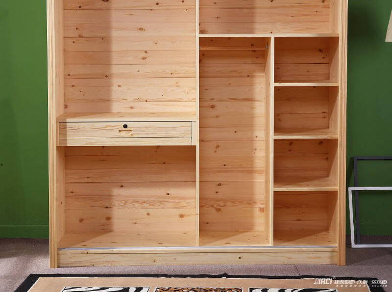 实木多层板衣柜多少钱一米？