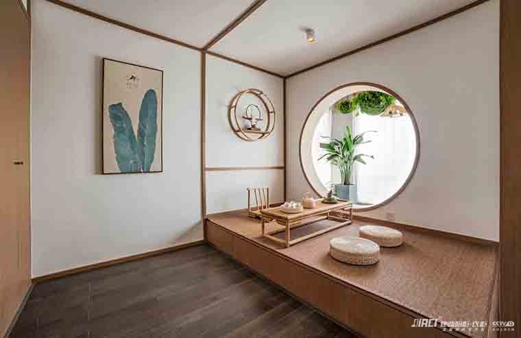 小卧室是做榻榻米好还是放床好呢？