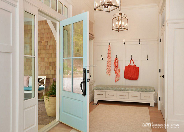 能挂衣服的玄关款式推荐！