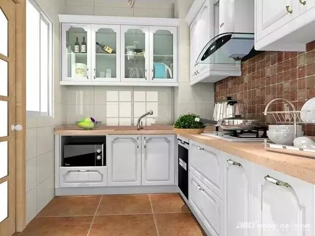 厨房橱柜装修多久入住？