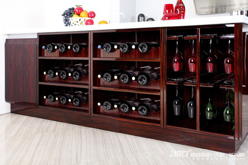 红酒柜的深度是多少？