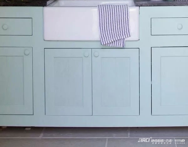 露水河刨花板好不好？