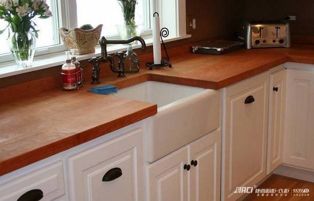 橱柜台面断裂如何维修？