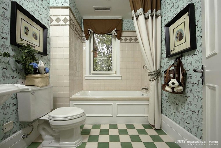 方形浴缸的尺寸是多少？