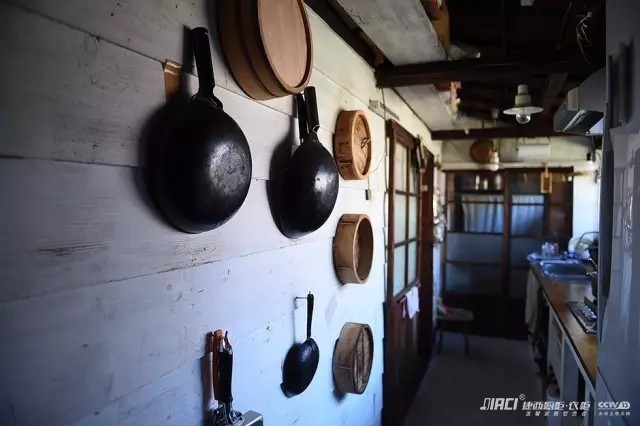 厨房下水管堵了排水很慢怎么办？