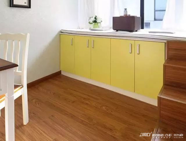 飘窗有点高，可以砸了做低一点吗？