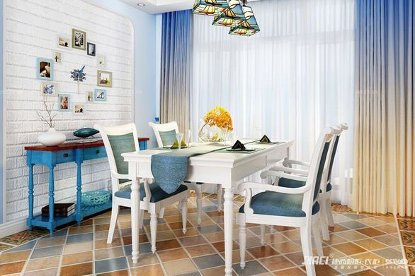 餐厅太小了怎么设计不占地方？