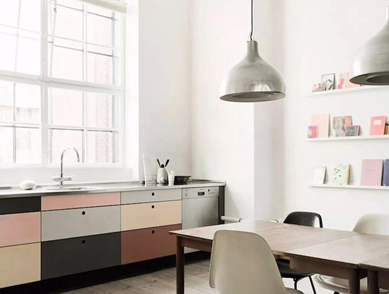 橱柜灯怎么买？橱柜灯怎么安装？