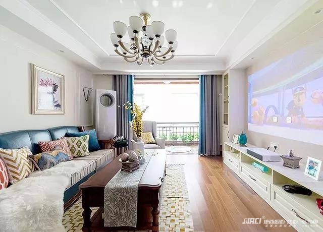 25平米的客厅要买多大的吊灯？