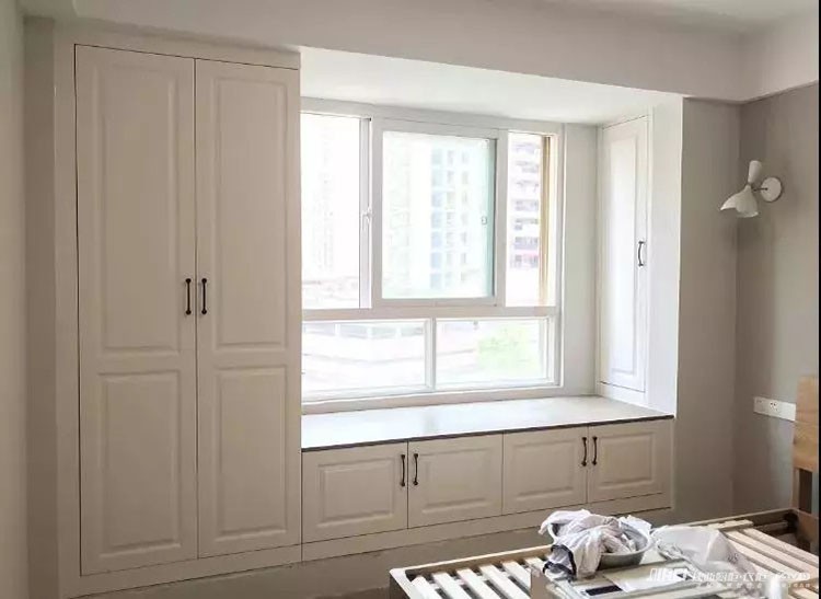 正常的卧室飘窗是多高？