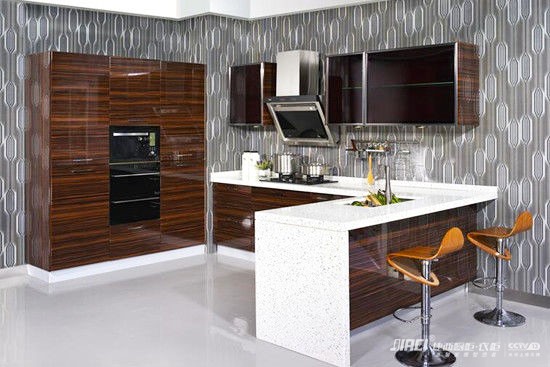 橱柜材料可以用杉木板吗？