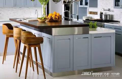 去店里买抽油烟机主要看哪几个方面？