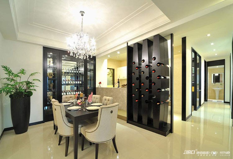 欧式吊灯用的都是多大的灯泡？