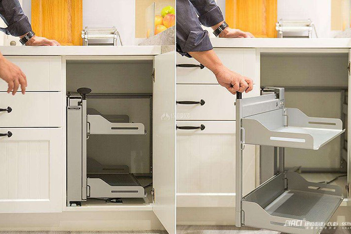 新买的转角橱柜拉篮，怎么安装才正确呢？