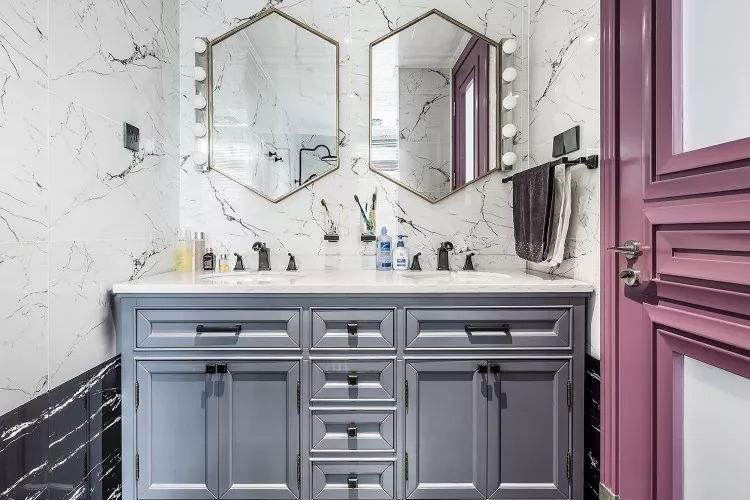  浴室柜一般多高?