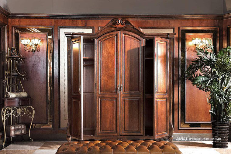 床的对面定制了衣柜，床和衣柜的距离保持多少合适呢？