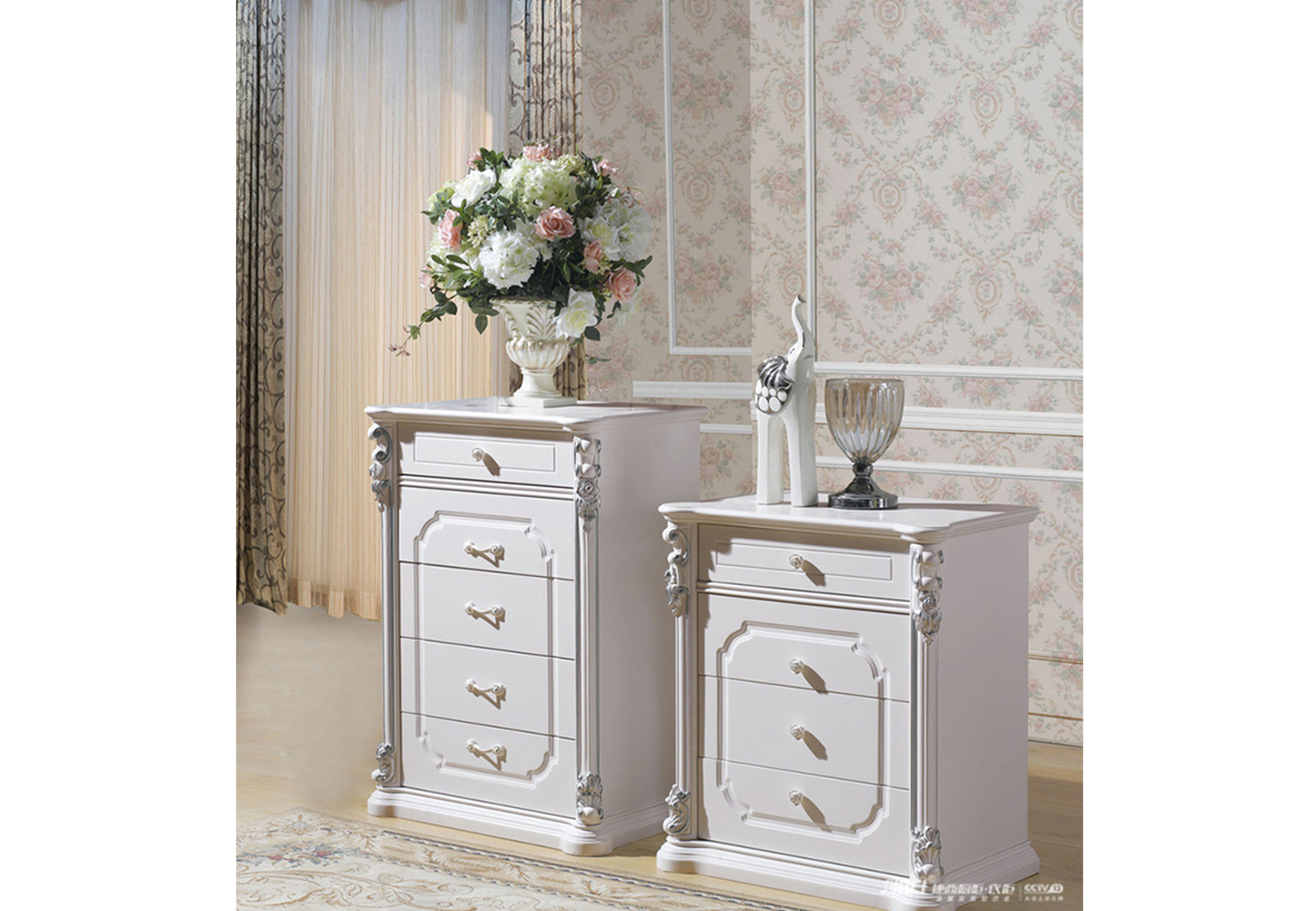 床头柜一般多高？床头柜开关插座一般设置多高？