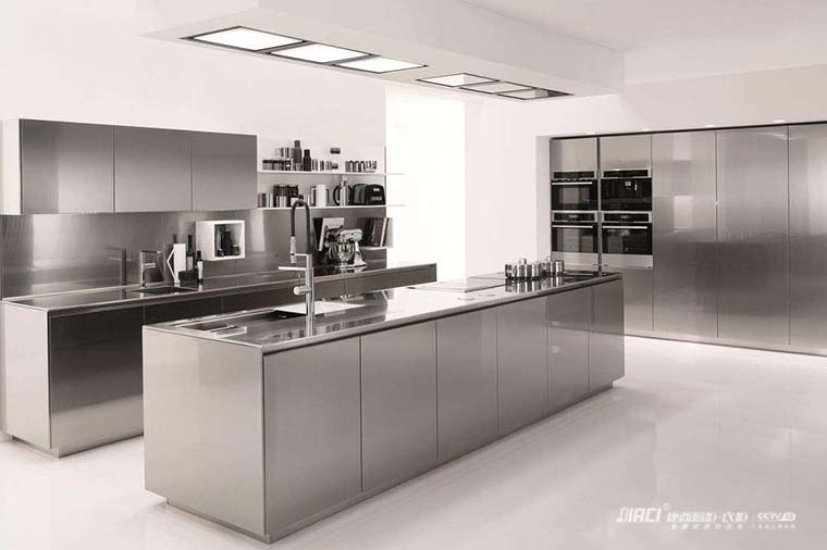 不锈钢橱柜多少钱一米？